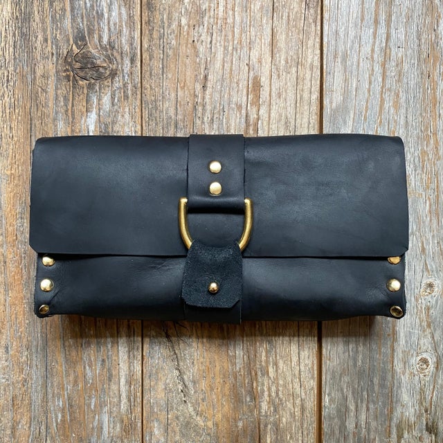 Faith black clutch bag deals
