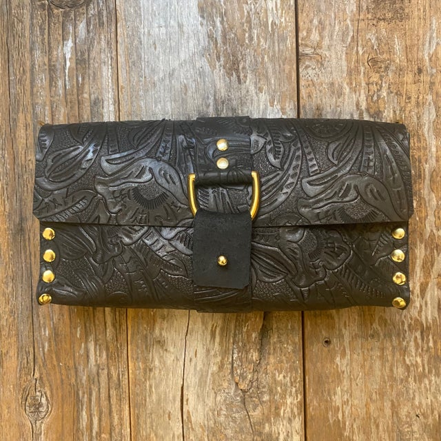 Faith black clutch bag hot sale